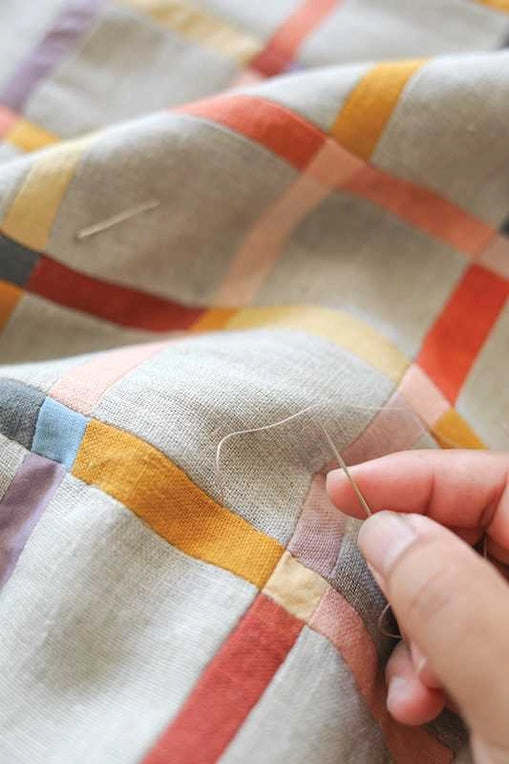 C&T Publishing - Contemporary Patchwork - by Arounna Khounnoraj